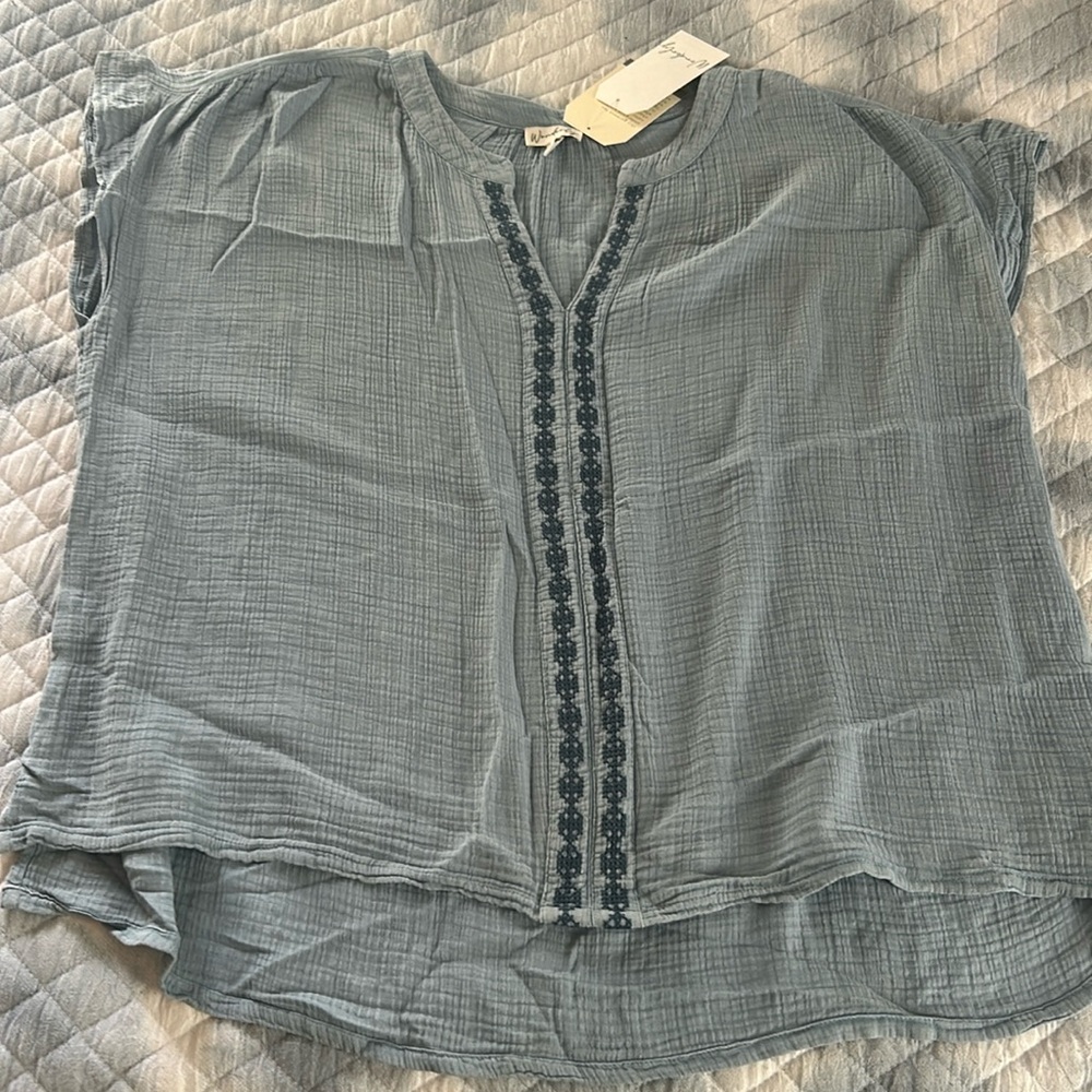 Women’s Blouse